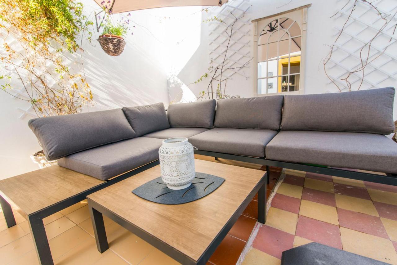 Charming Town House Just 500M From The Marina And Its Well Known Typical Market Olhao Bagian luar foto