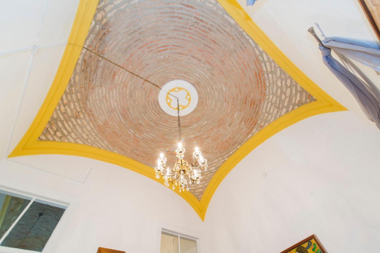 Charming Town House Just 500M From The Marina And Its Well Known Typical Market Olhao Bagian luar foto